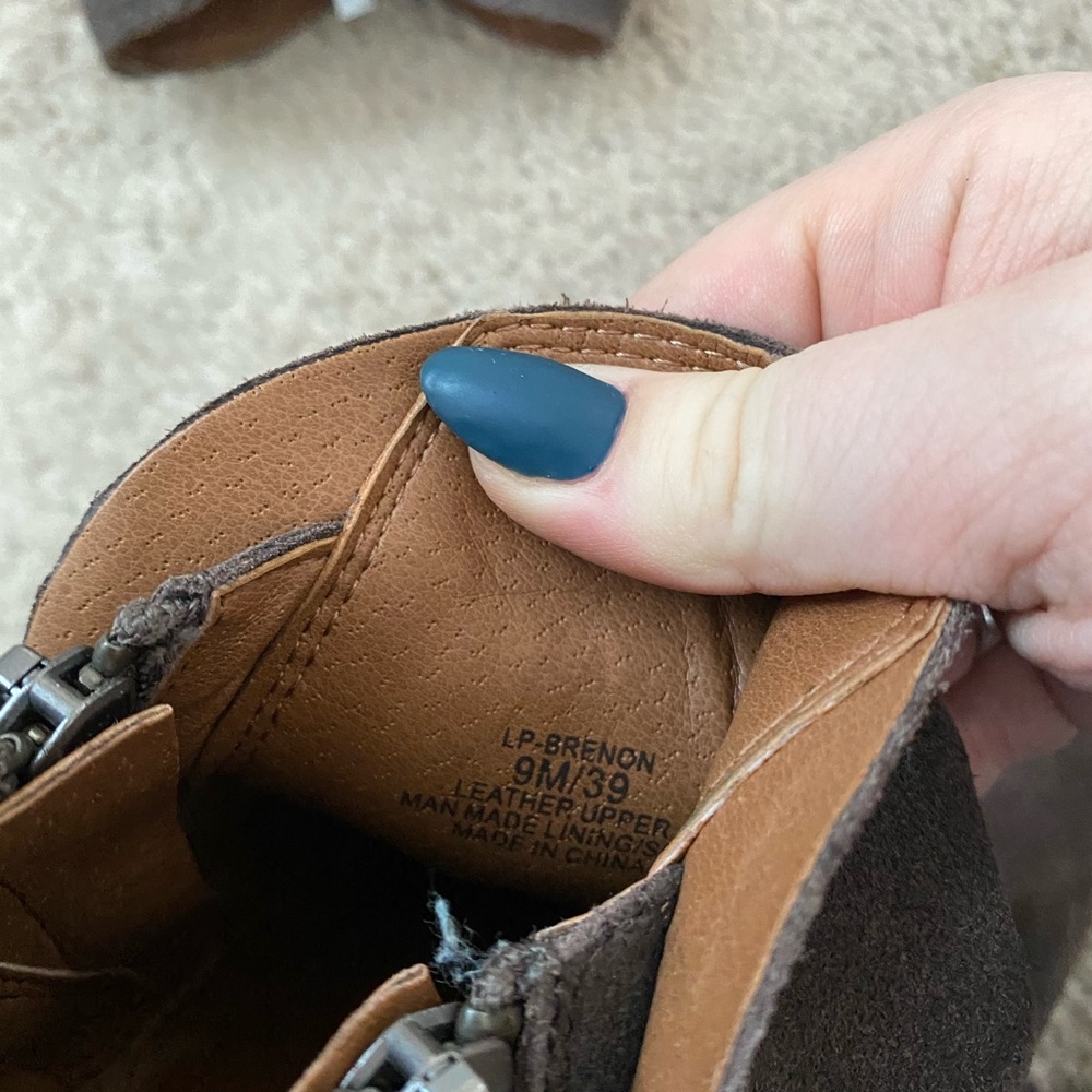 Lucky brown suede booties - Picture 3 of 5